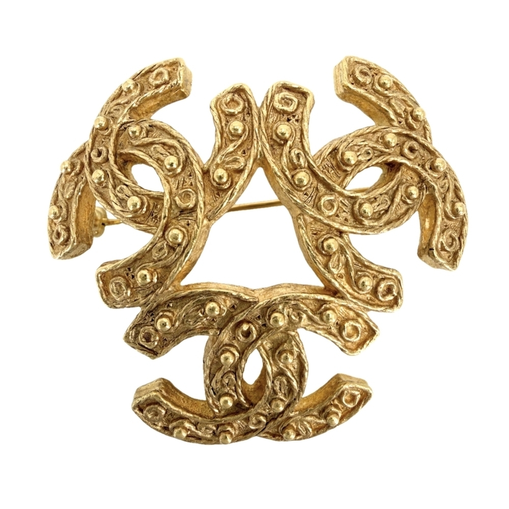 CHANEL Brooch